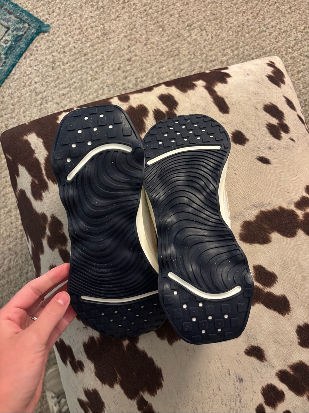 Nike Women's Motiva Shoes - Picture 4 of 5